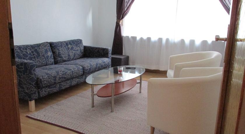 Apartments Mayen Chambre photo