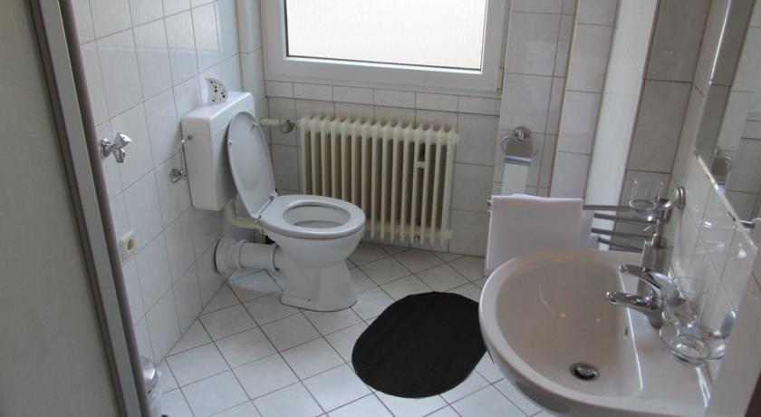 Apartments Mayen Chambre photo